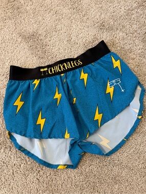ChicknLegs 1.5" Splits Women's Shorts (Blue Lightning)